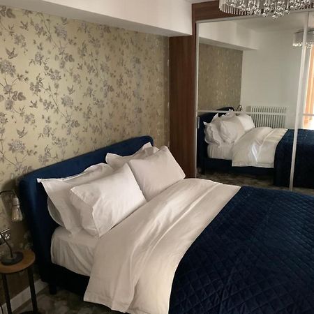 פלימות' Mitre Court Holiday Home מראה חיצוני תמונה